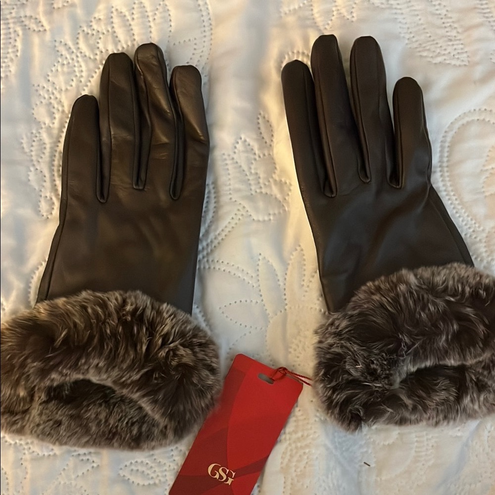Women's Brown Leather Gloves with Faux Fur Trim